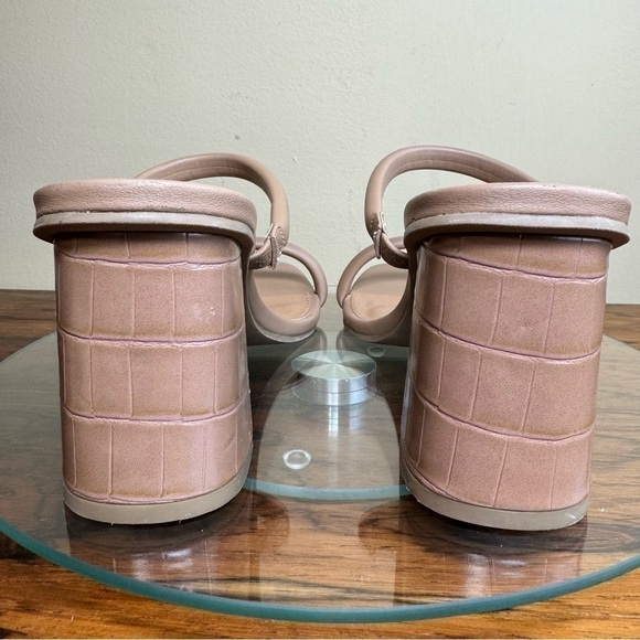 DV by Dolce Vita Halsty Double Band Mules in caramel - Picture 13 of 16